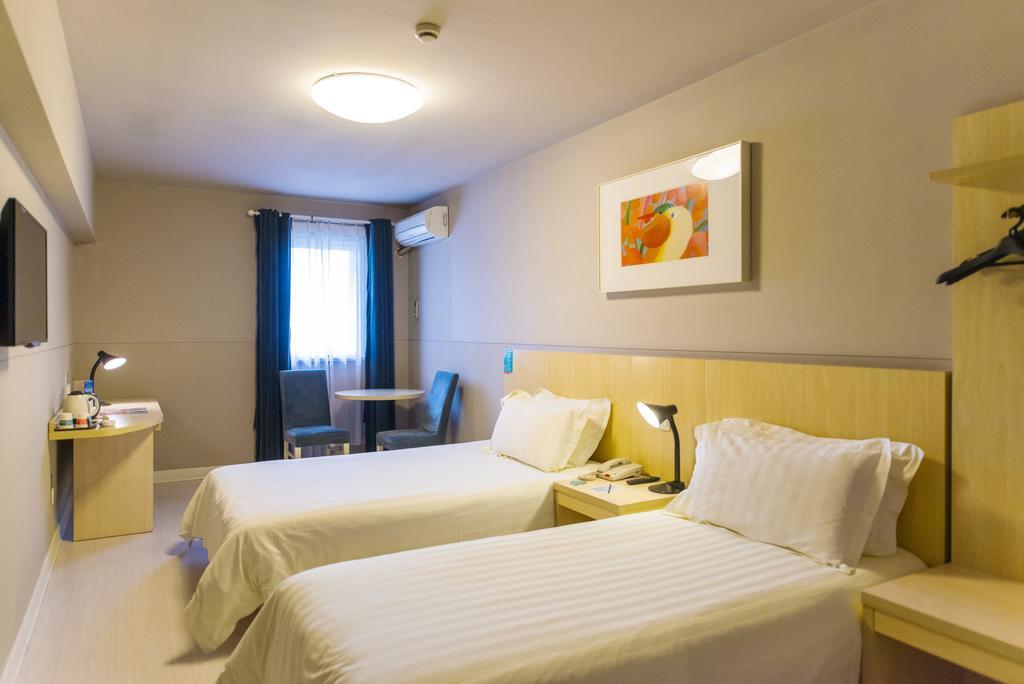 Jinjiang Inn Changsha Wuyi Square Metro Station Ifc Экстерьер фото